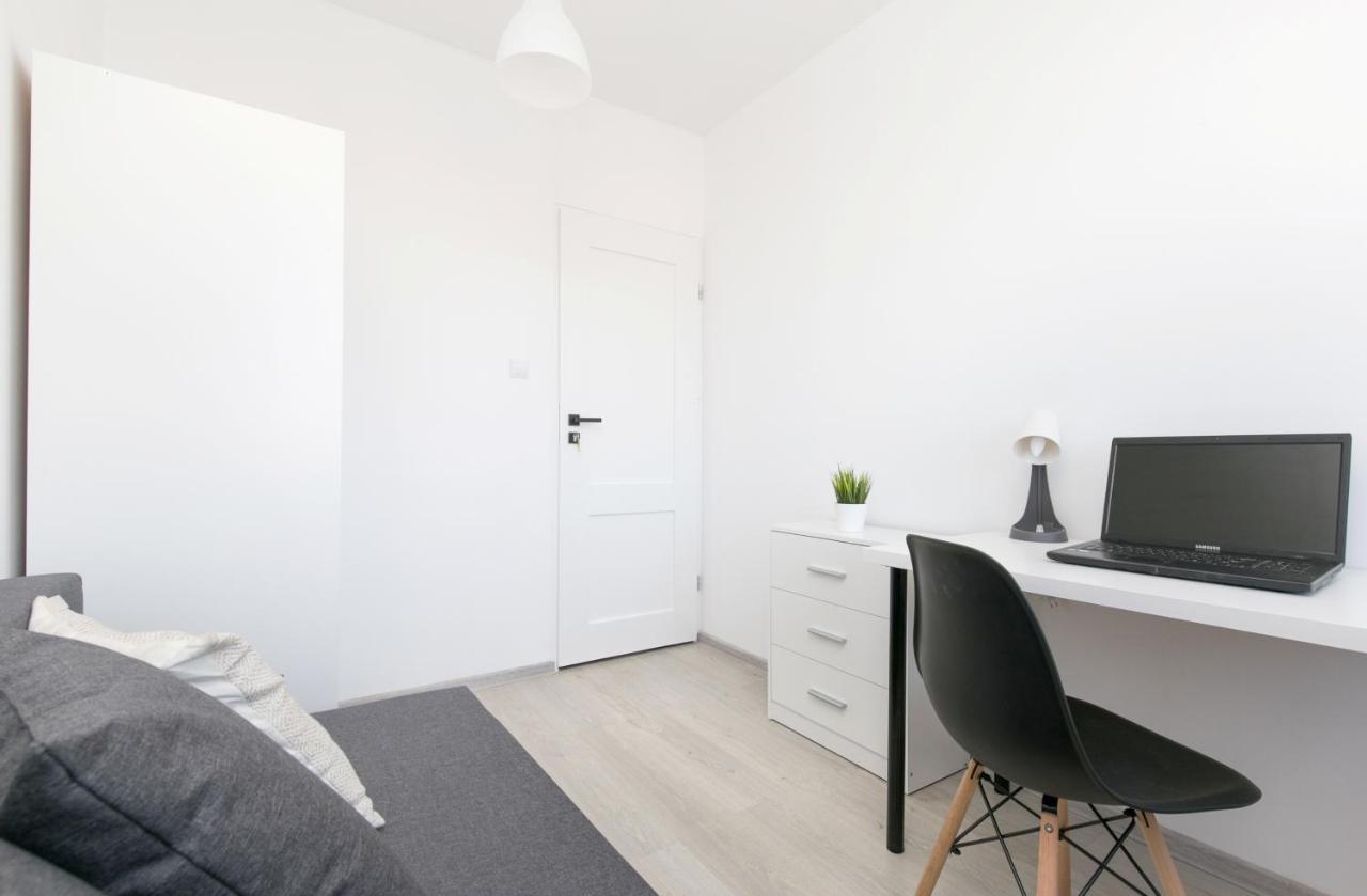 Rooms4Less Gdansk Exterior photo